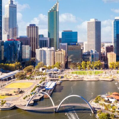 Perth, Lexis English